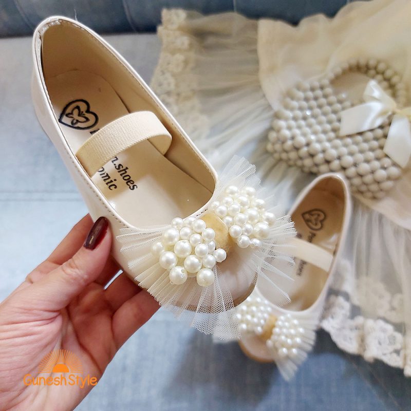 کفش بابت کرمی دخترانه چرم مدل مروارید