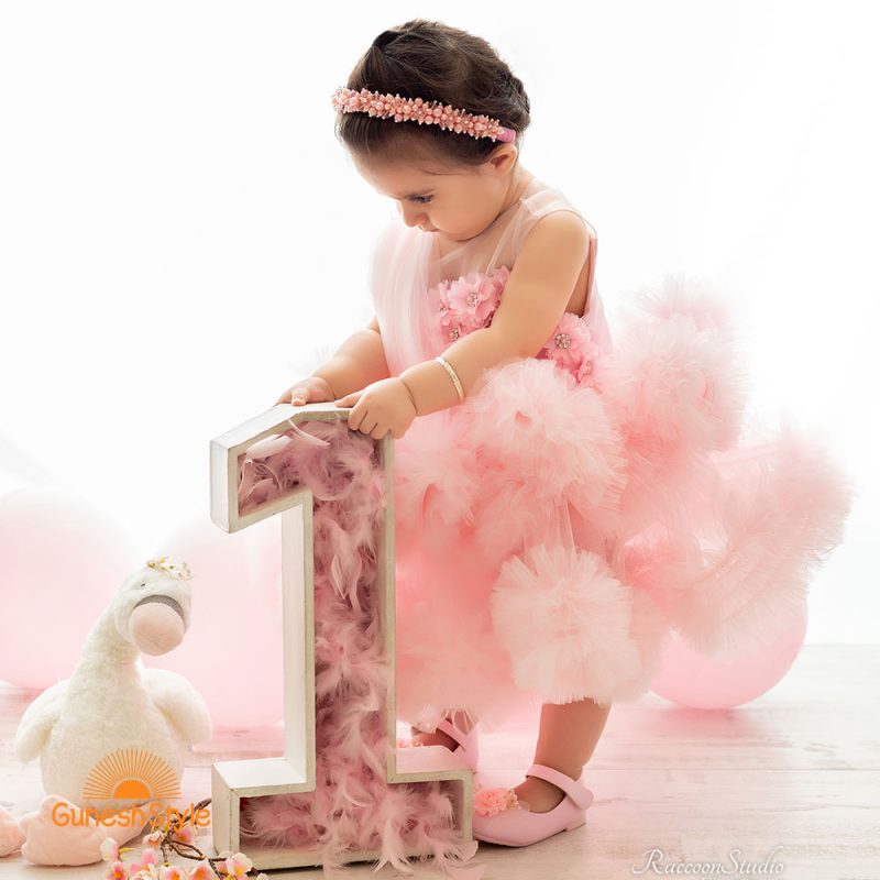 پیراهن پرنسسی صورتی پف پف با شکوفه های نگین دار