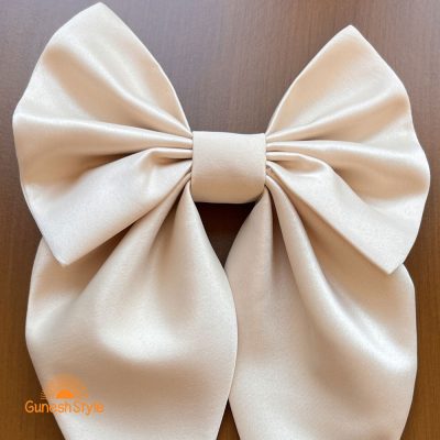 پاپیون ساتن کرمی آمریکایی دنباله دار با گیره انبری
