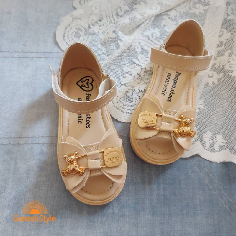 صندل دخترانه مدل تدی رنگ کرم