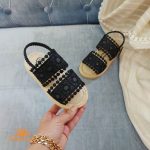 صندل دخترانه مدل لیا رنگ مشکی