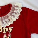 بلوز دورس بچگانه طرح لبوبو (Labubu) رنگ قرمز